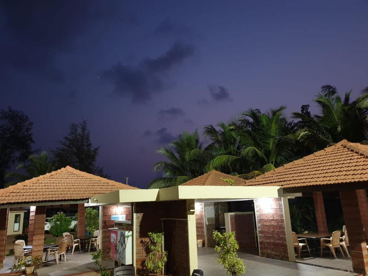 Sagar Sawali Beach Resort Karde Dāpoli Zewnętrze zdjęcie